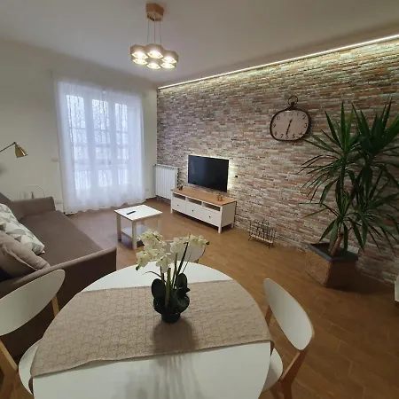 Casa Enne, Vicino Centro E Juventus Stadium Turyn